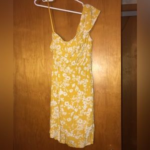 Midi yellow summer dress